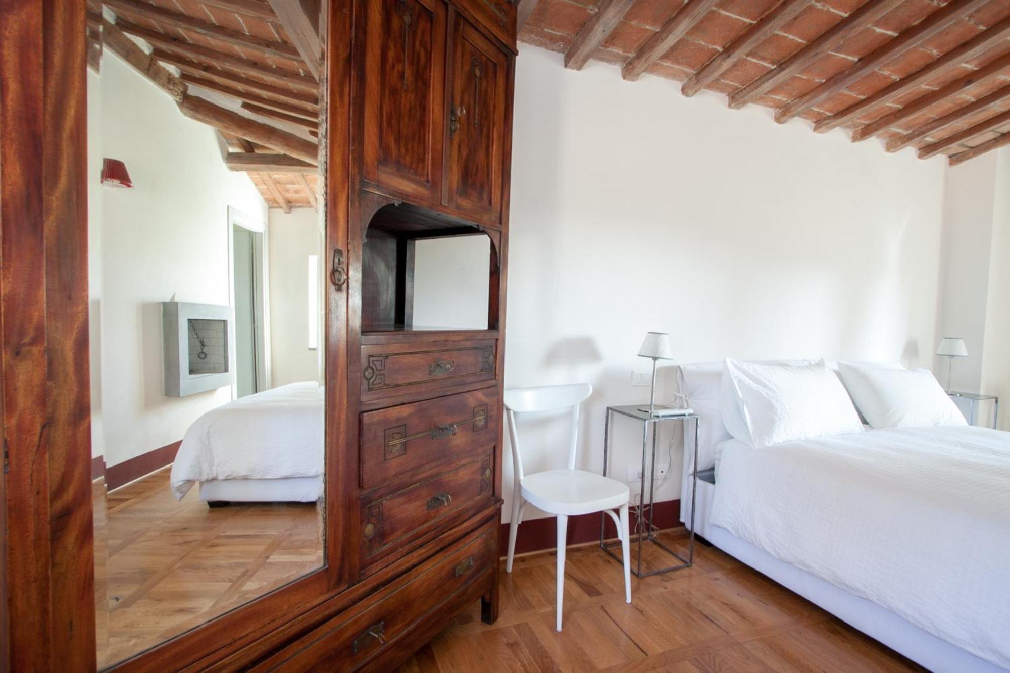 Resort Borgo Syrah Cortona Exteriör bild